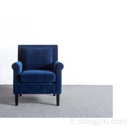 Chaise d'accent armé en tissu velours bleu